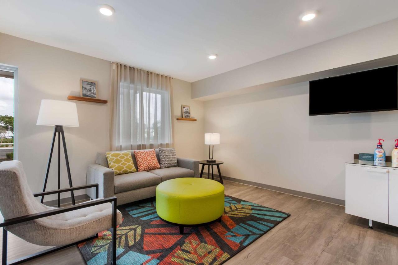 Woodspring Suites Tamarac Extérieur photo